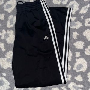 Adidas sweatpants. Size medium.